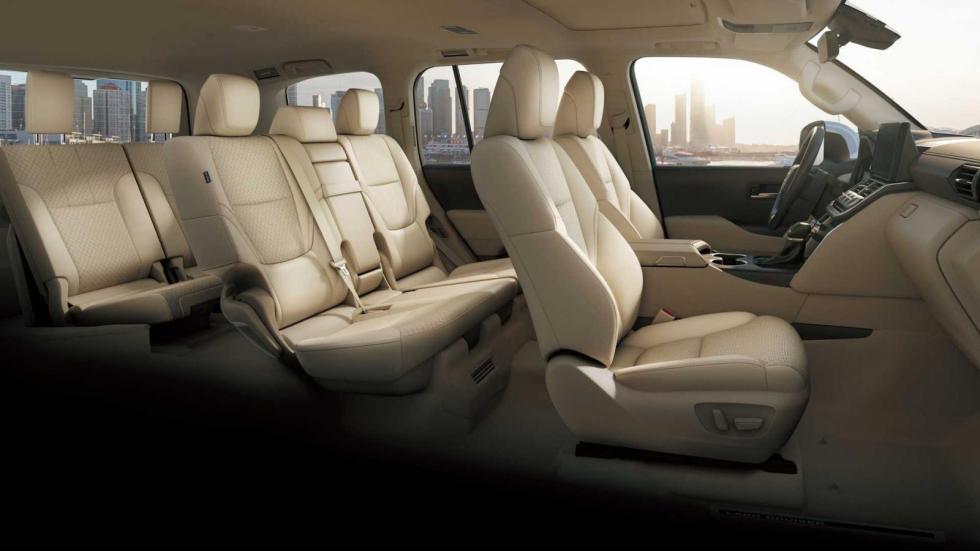 Νέο Toyota Land Cruiser: Ελαφρύτερο, με V6 μοτέρ και GR Sport έκδοση 